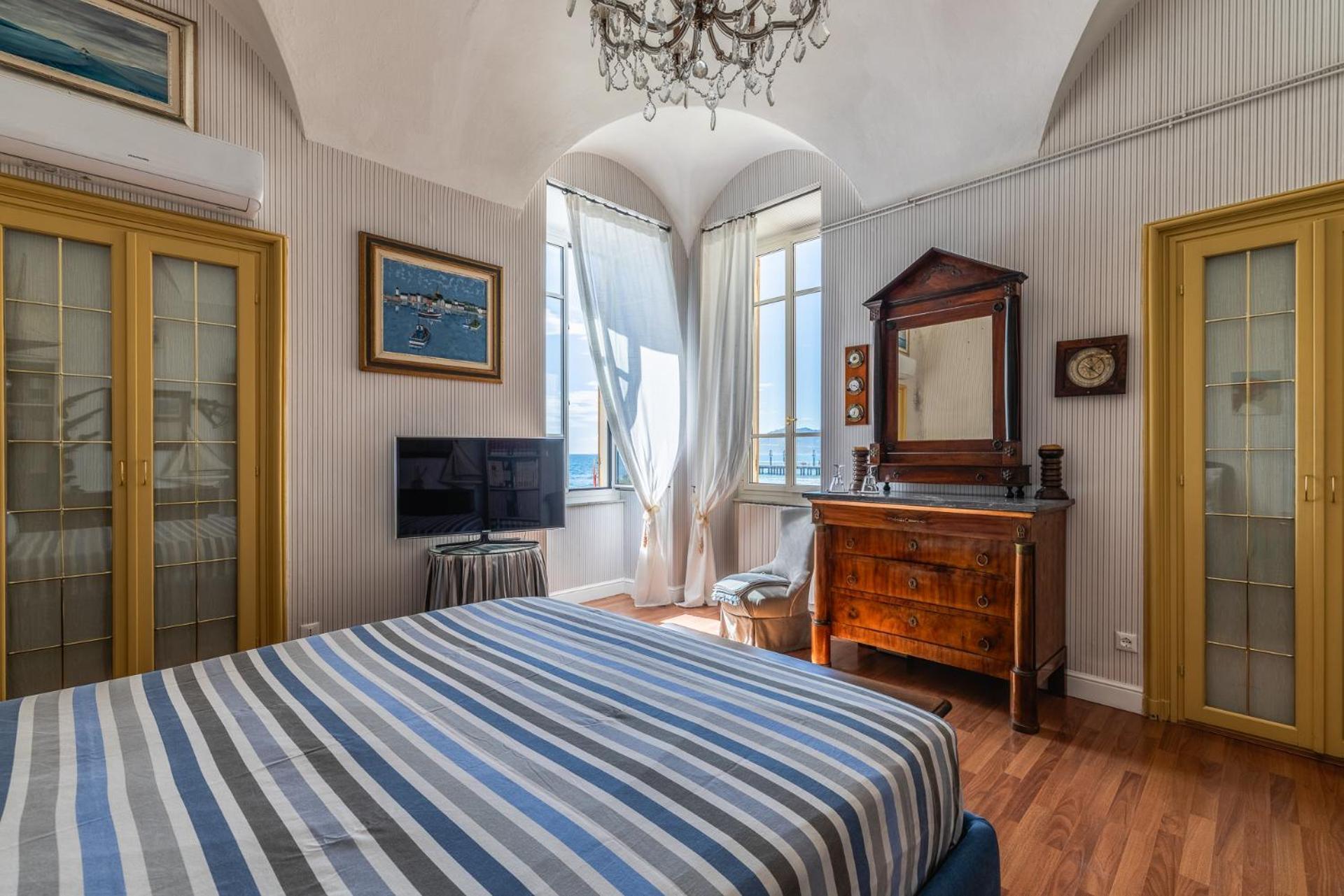 Casa D'Artista B&B Di Charme Аласио Екстериор снимка