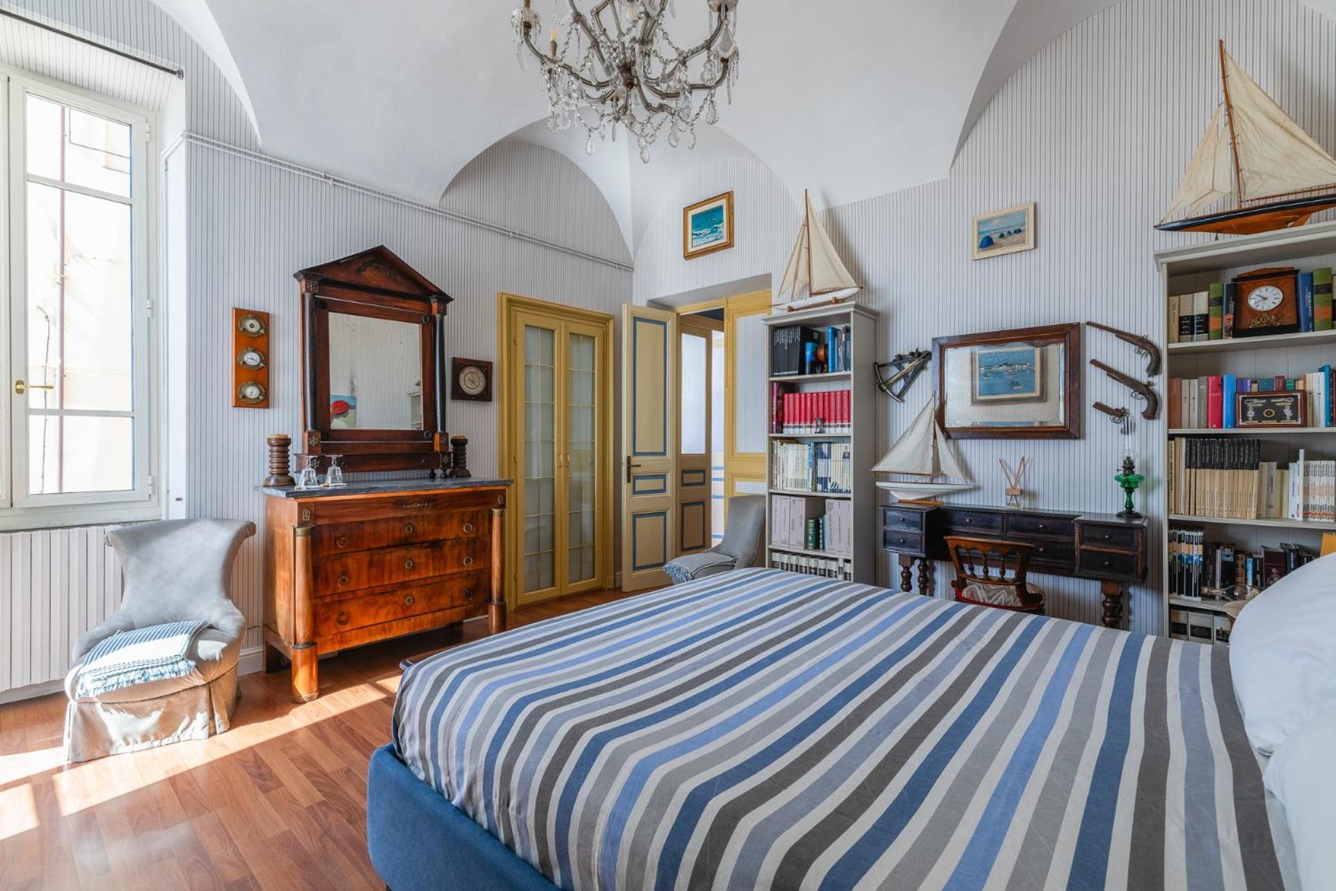 Casa D'Artista B&B Di Charme Аласио Екстериор снимка