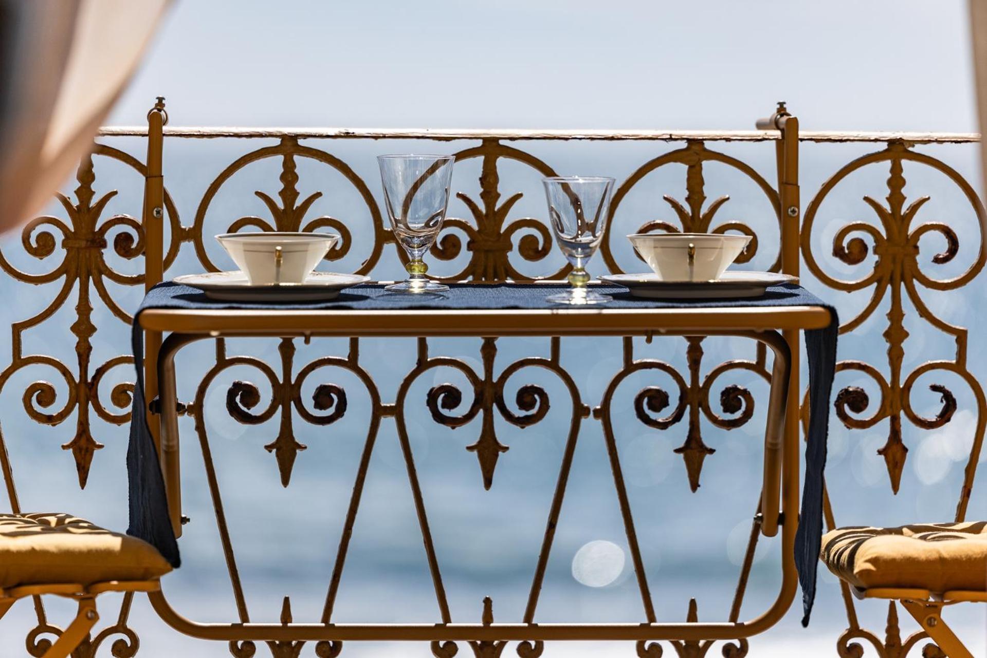 Casa D'Artista B&B Di Charme Аласио Екстериор снимка