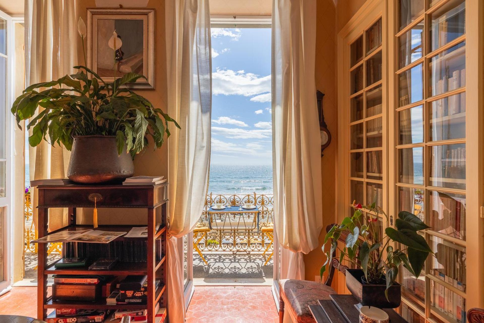Casa D'Artista B&B Di Charme Аласио Екстериор снимка
